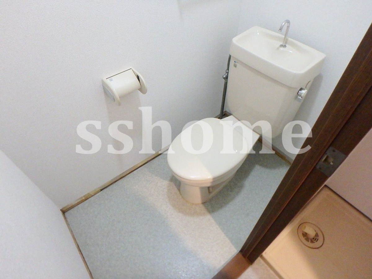 トイレ 清潔感のあるトイレです☆ 写真8