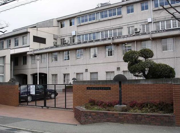 芦屋高校まで1200m (徒歩15分) 写真23