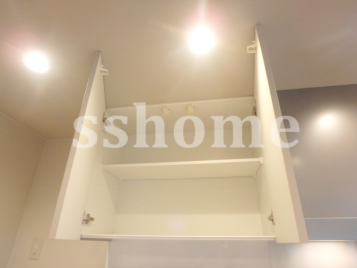 キッチン キッチン上部の吊戸棚☆ 写真17