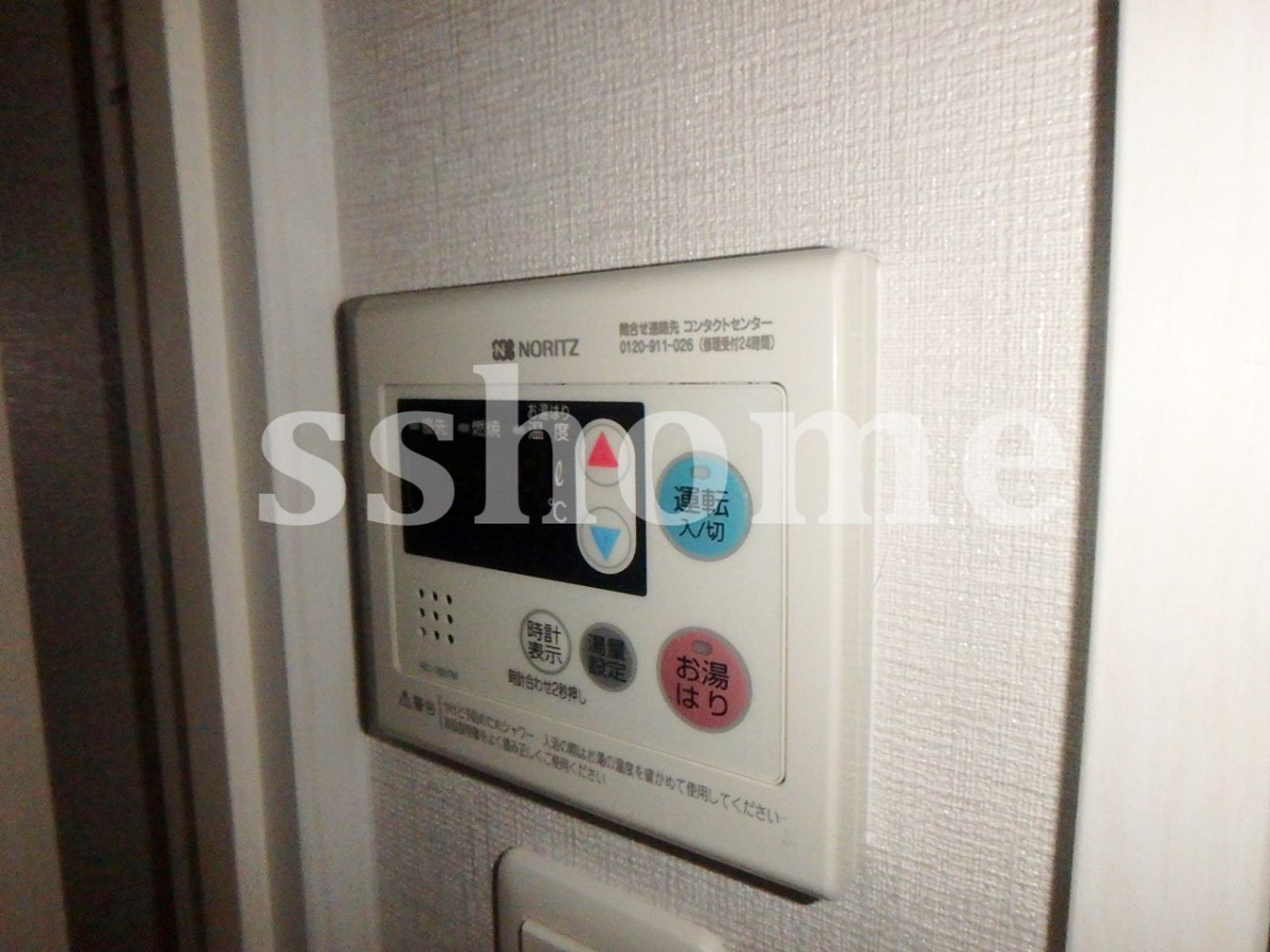 設備 給湯操作パネル 写真17