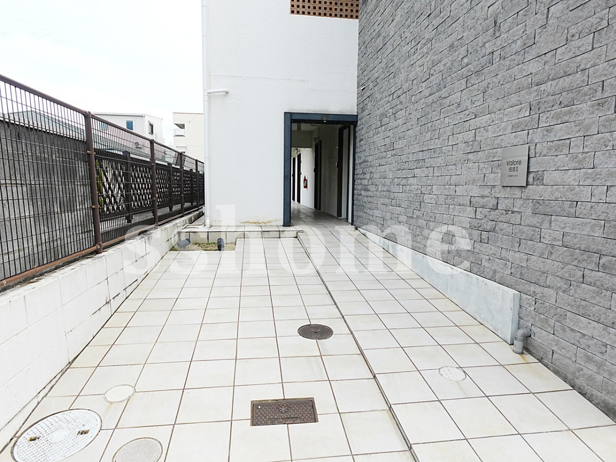 エントランス 建物入口 写真13