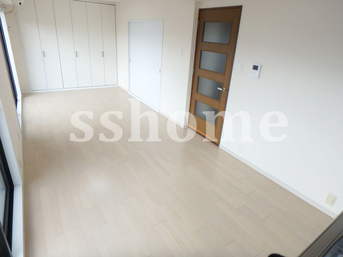 リビング 明るいお部屋☆ 写真2