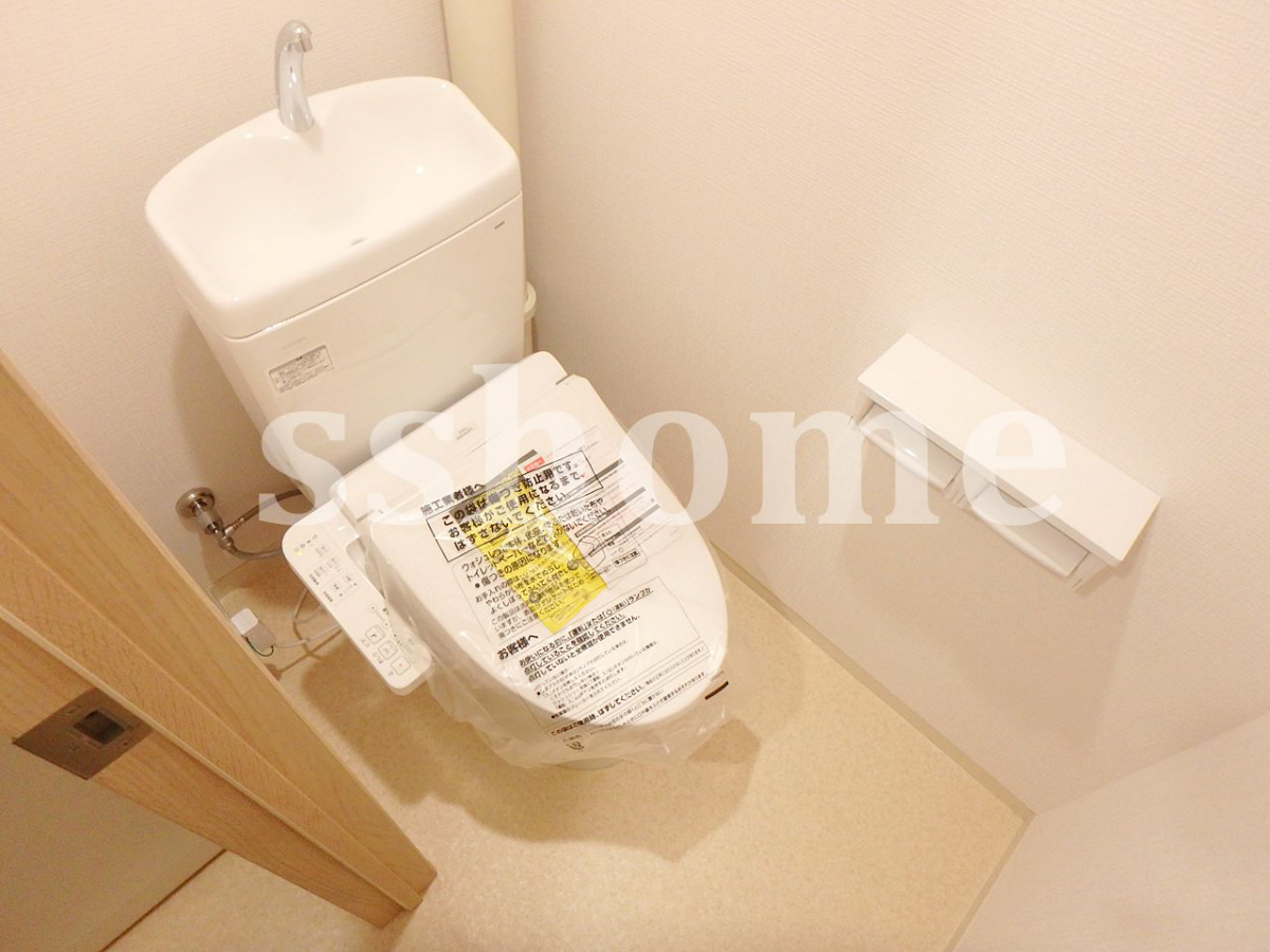 トイレ 温水洗浄便座☆ 写真8