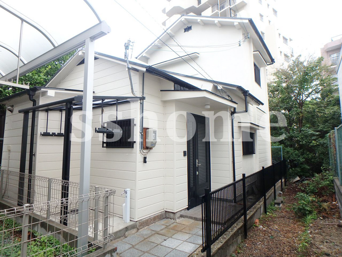 物件番号:1123136443 神戸市灘区の一戸建♪室内綺麗にリフォームしてあります☆