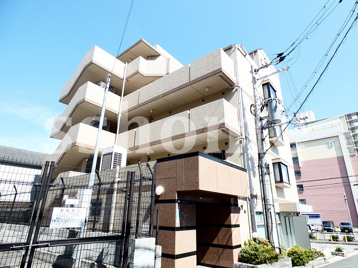 植田マンション城内